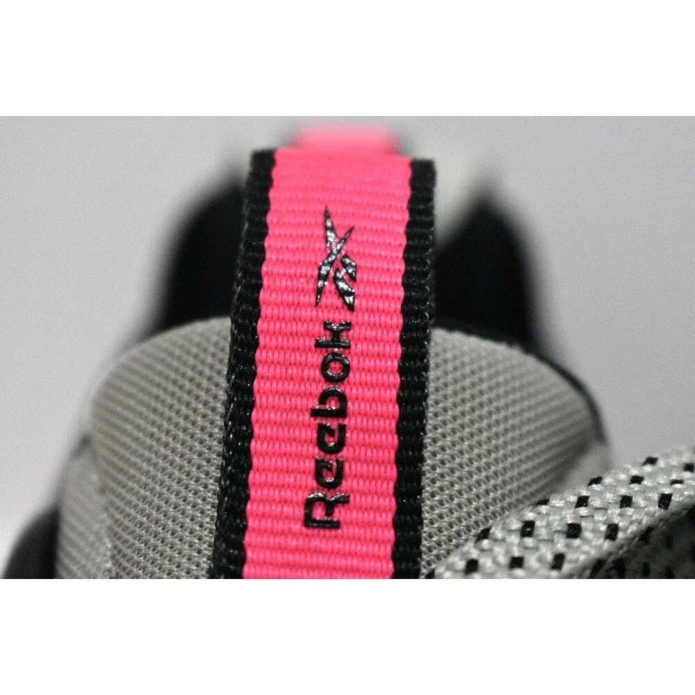 Reebok Zig Dynamica Adventure HR1887 Women's Size 8 Muted GreenPink Running Shoe